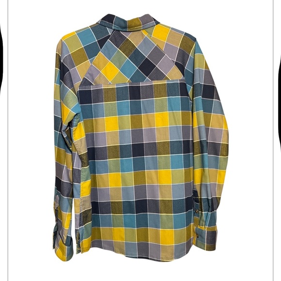 L.L.Bean Multicolor Plaid Shirt Size Medium Button Front - Picture 2 of 5